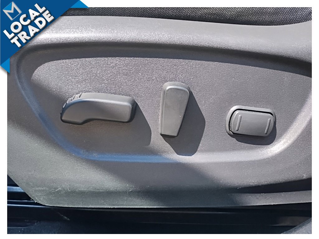 Used 2019 Nissan Rogue SV FWD image 16