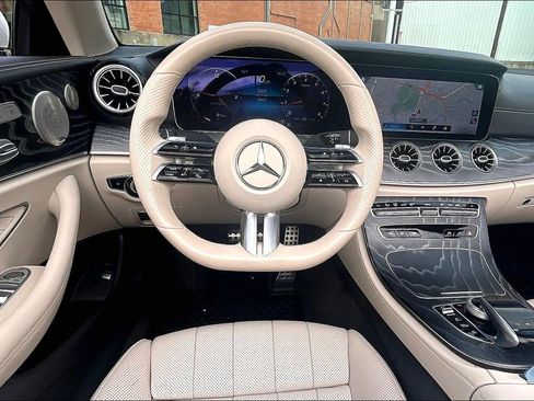 Used 2021 Mercedes-Benz E 450 4MATIC Cabriolet image 7