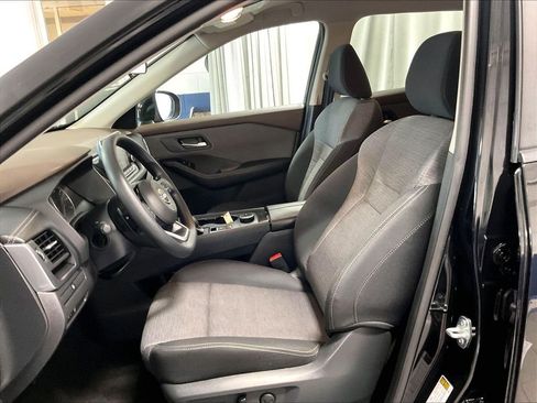 Used 2023 Nissan Rogue SV AWD/4WD image 10