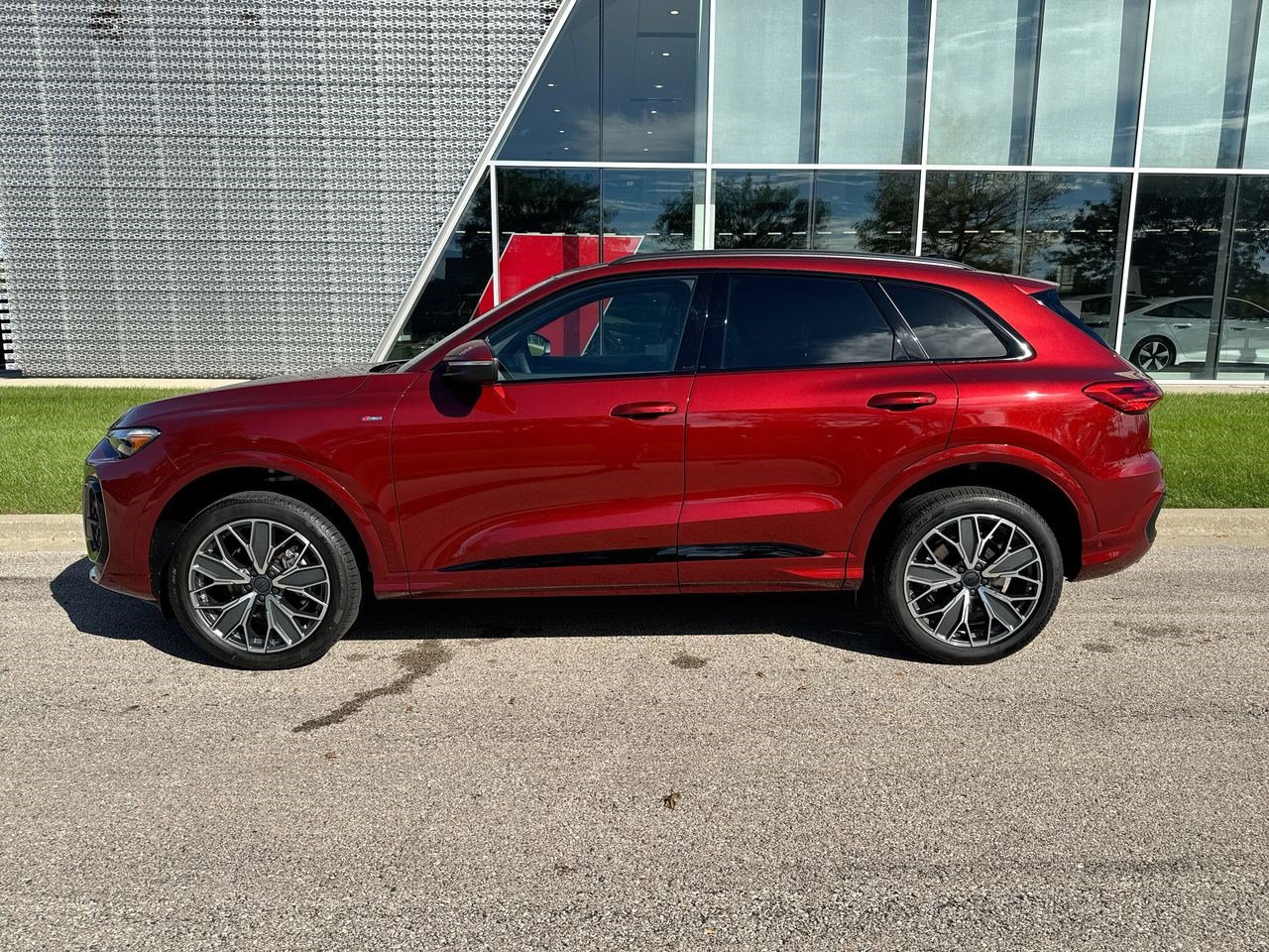 New 2026 Audi Q5 Premium Plus AWD/4WD image 26
