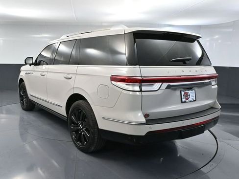 Used 2024 Lincoln Navigator Reserve w/ Equipment Group 201A image 9