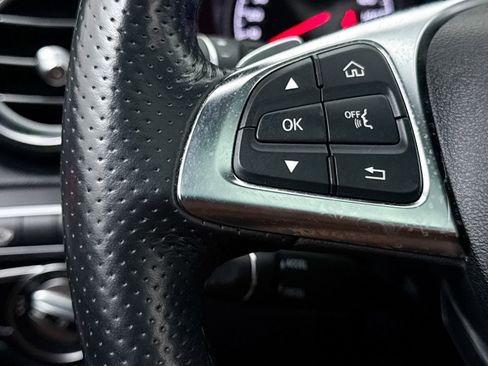 Used 2019 Mercedes-Benz GLC 43 AMG 4MATIC image 32