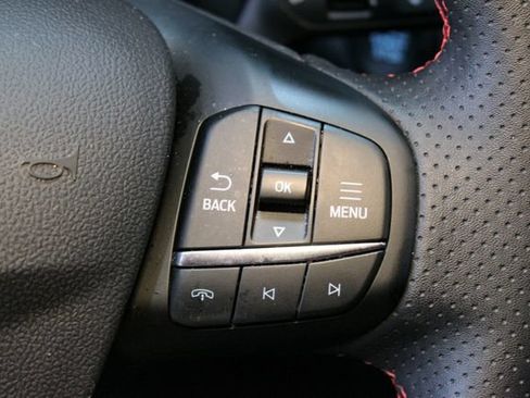 Used 2025 Ford Escape ST-Line AWD/4WD image 23