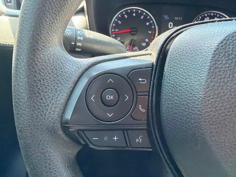 Used 2020 Toyota RAV4 LE w/ Carpet Mat Package FWD image 15