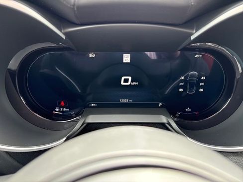 Used 2024 Alfa Romeo Stelvio Veloce image 15