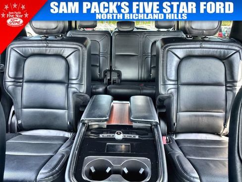 Used 2020 Lincoln Navigator Reserve w/ Luxury Package AWD/4WD image 15