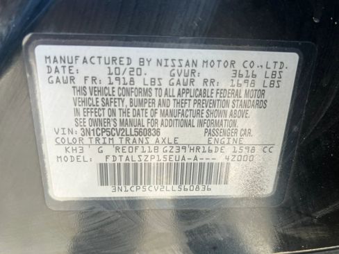 Used 2020 Nissan Kicks SV image 32