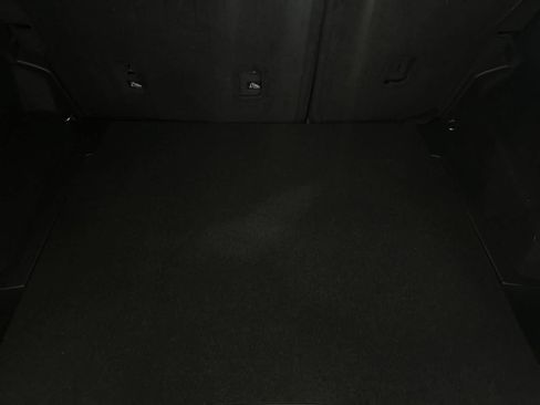 Used 2024 Nissan Rogue SV FWD image 16