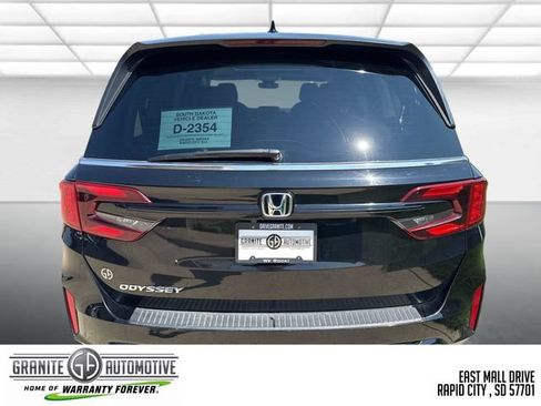 Used 2025 Honda Odyssey EX-L image 5