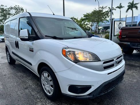 Used 2017 RAM ProMaster City Tradesman SLT w/ Rear Back-up Camera Group FWD image 2