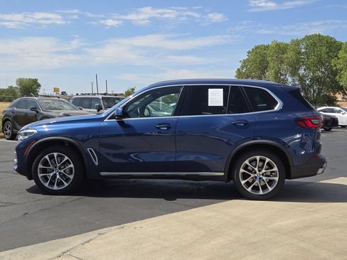 Used 2021 BMW X5 xDrive40i w/ Premium Package 2 AWD/4WD image 4