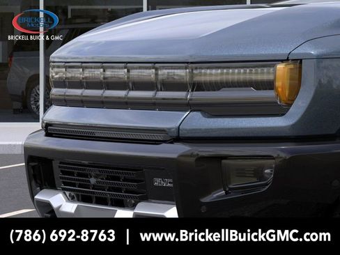 New 2026 GMC Hummer EV SUV AWD/4WD image 13