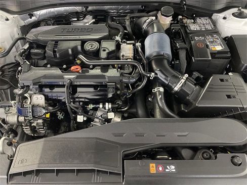 Used 2023 Kia K5 LXS image 33