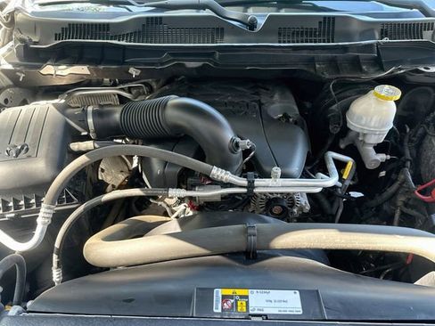 Used 2019 RAM 1500 Express w/ Express Value Package AWD/4WD image 30