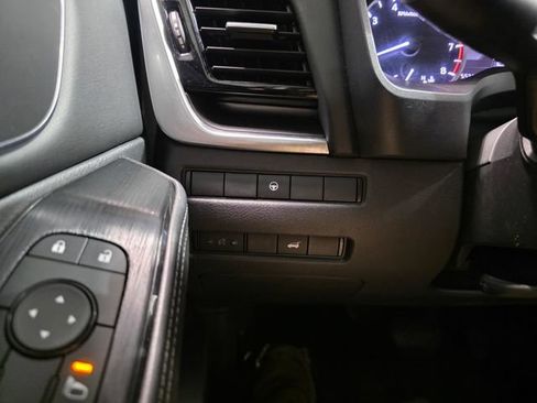 Used 2021 Nissan Rogue SV w/ Premium Package AWD/4WD image 19