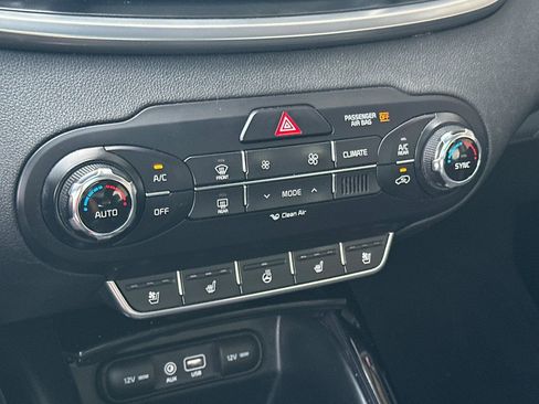 Used 2017 Kia Sorento SX AWD/4WD image 20