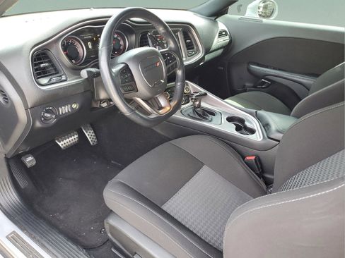 Used 2022 Dodge Challenger R/T w/ Performance Handling Group image 14