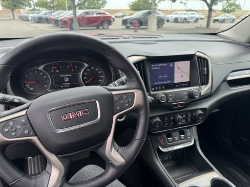 Used 2019 GMC Terrain Denali w/ Driver Alert Package II AWD/4WD image 11