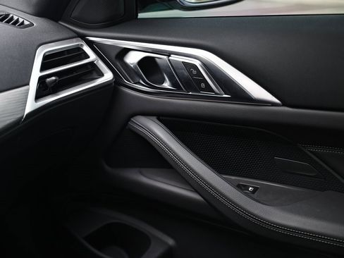 Used 2025 BMW 430i xDrive Coupe w/ M Sport Package image 40