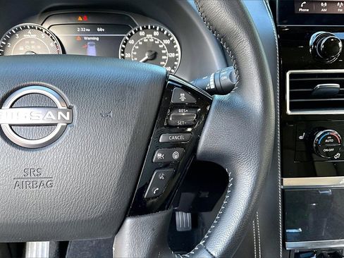 Used 2022 Nissan Armada SV w/ SV Appearance Package image 11