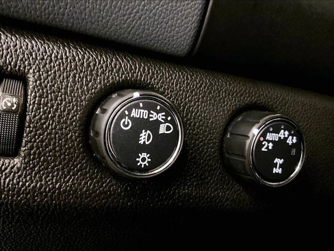 Used 2021 Chevrolet Colorado Z71 image 30