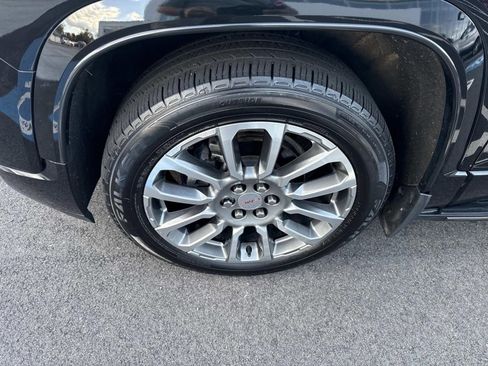 Used 2021 GMC Acadia Denali w/ Denali Ultimate Package image 14