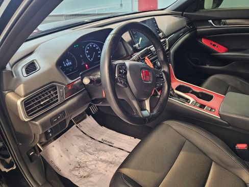 Used 2022 Honda Accord Sport image 8