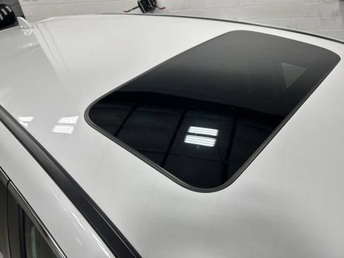 Used 2022 Honda CR-V EX image 18