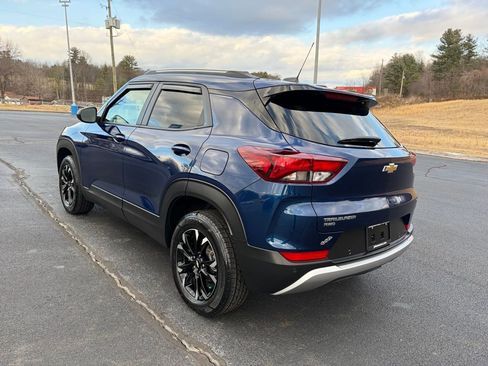Used 2022 Chevrolet TrailBlazer LT w/ Convenience Package image 5