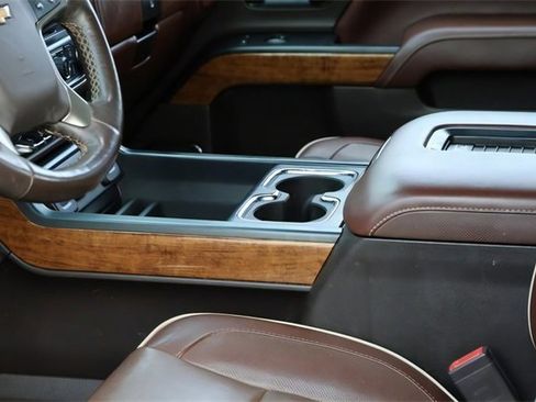 Used 2016 Chevrolet Silverado 3500 High Country w/ Duramax Plus Package image 15