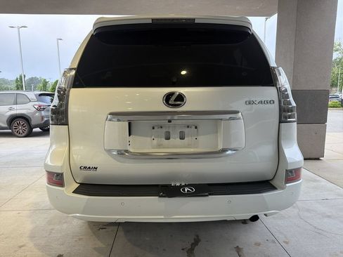 Used 2021 Lexus GX 460 Premium w/ Premium Package AWD/4WD image 10