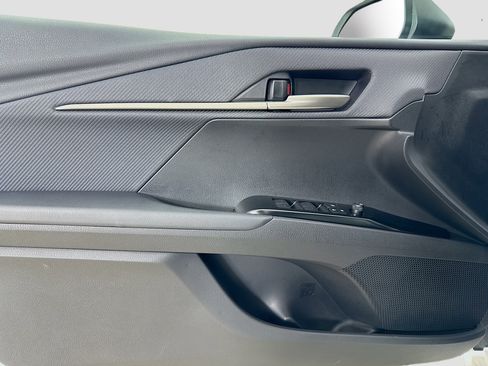 Used 2025 Toyota Camry XSE image 17