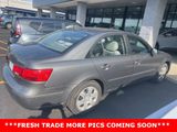 Used 2010 Hyundai Sonata GLS image 2