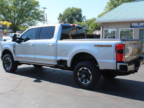 Used 2024 Ford F350 Platinum w/ Tremor Off-Road Package AWD/4WD image 3