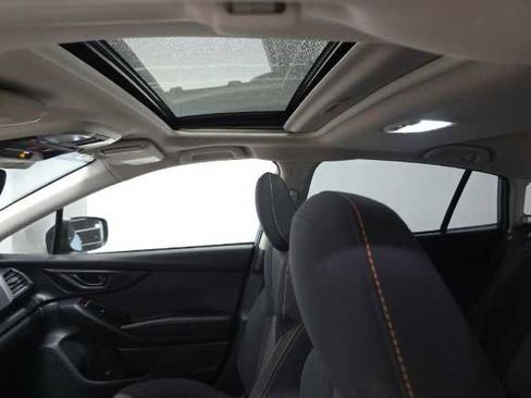 Used 2022 Subaru Crosstrek 2.0i Premium w/ Moonroof Package image 15