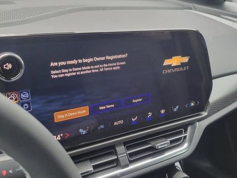 New 2026 Chevrolet Equinox EV LT w/ Comfort Package image 17