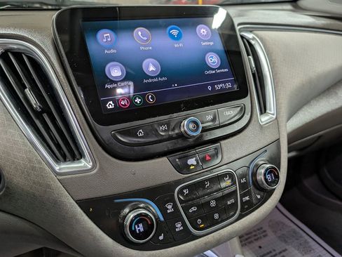 Used 2020 Chevrolet Malibu LT FWD image 20