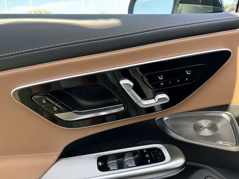 New 2026 Mercedes-Benz CLE 300 4MATIC Cabriolet image 18