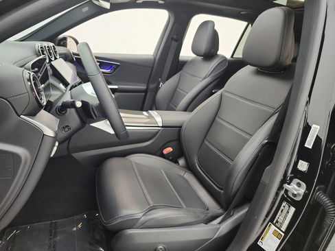 Used 2023 Mercedes-Benz GLC 300 image 15