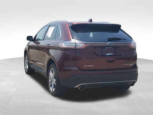Used 2016 Ford Edge Titanium w/ Technology Package AWD/4WD image 4