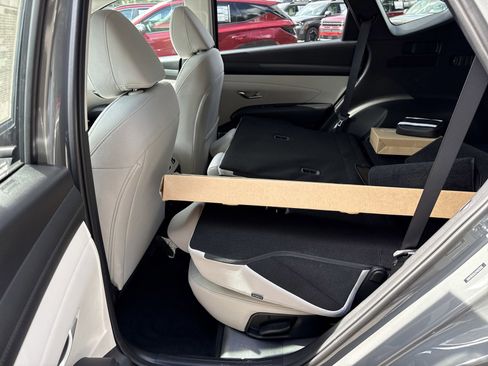 New 2026 Hyundai Tucson SEL image 12