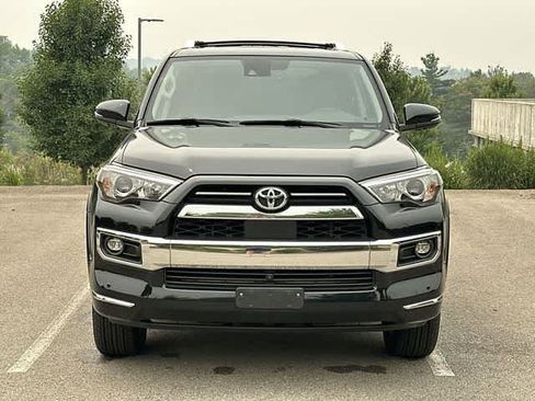 Used 2023 Toyota 4Runner Limited AWD/4WD image 20