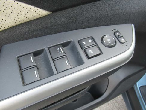 Used 2016 Honda CR-V Touring image 19