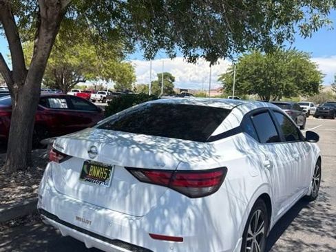 Used 2023 Nissan Sentra SV FWD image 4