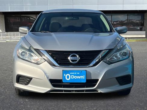 Used 2018 Nissan Altima 2.5 S w/ S Convenience Package image 10