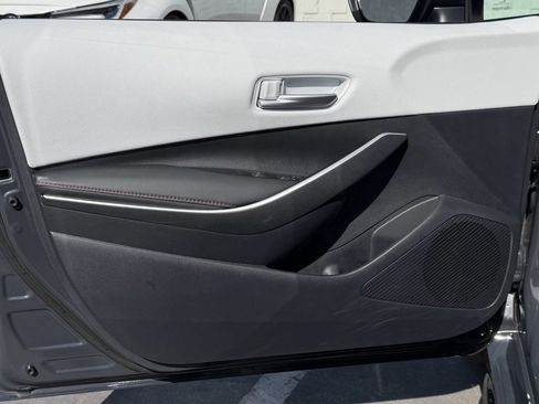 Certified 2025 Toyota Corolla SE w/ Convenience Package image 14