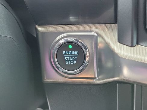 Used 2023 Ford F150 Raptor AWD/4WD image 32