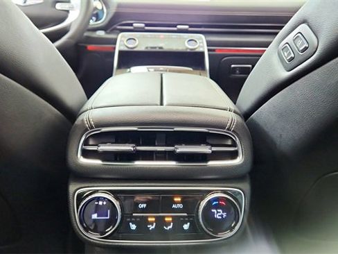 Used 2023 Genesis GV80 2.5T w/ Prestige Package image 54