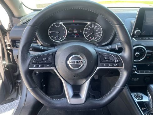 Used 2020 Nissan Sentra SV image 15