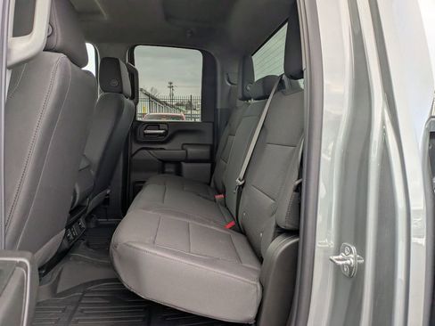 New 2026 GMC Sierra 2500 Pro image 9